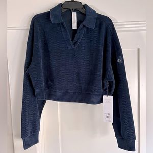 Alo Cropped Cozy Day Henley Pullover